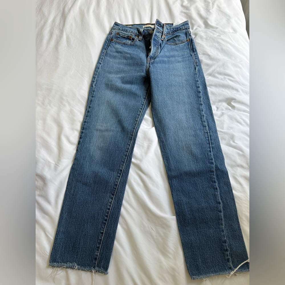 Levis Wedgie streight Blue Denim Jeans